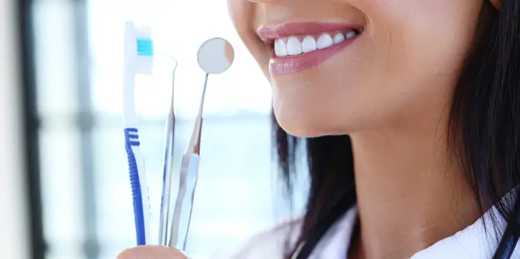 Receding Gumlines and Oral Care: What Dental Treatment Options are Available?
